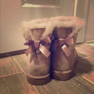 Dusty Violet Bow UGGs